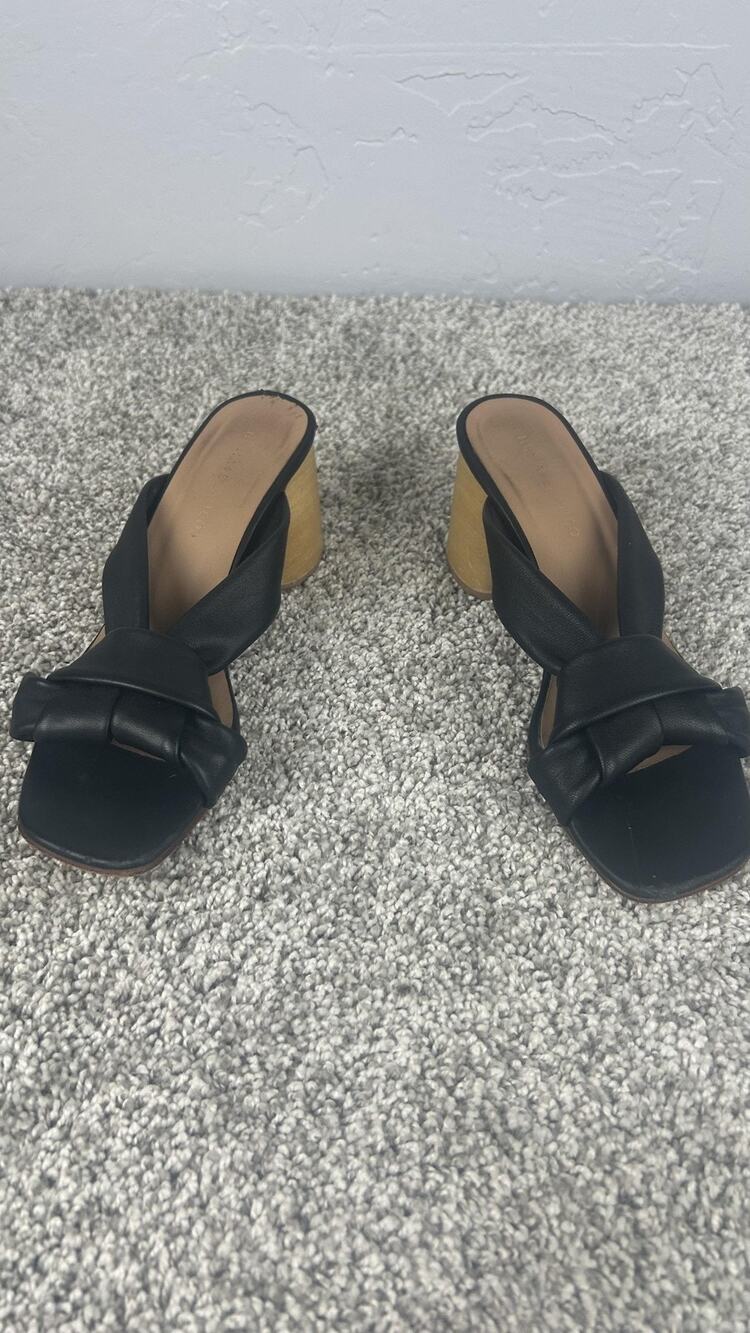 Huma Blanco Sandals Womens Size 6.5 Black Leather Slide Round Block Heel